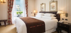 Hotel Le Reve - Bedroom