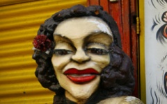 Wine and Culture - La Boca sculpture